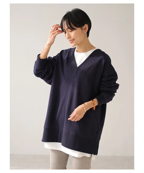 AMERICAN HOLIC(アメリカンホリック)の「Vネックドロップショルダー裏毛プルオーバー(トップス・アイボリー/オフホワイト/杢ライトグレー/ブルー/ネイビー・M/L)」の15枚目の写真