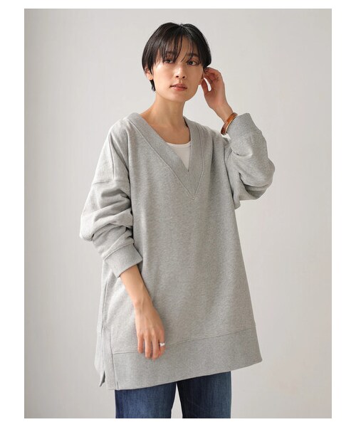 AMERICAN HOLIC(アメリカンホリック)の「Vネックドロップショルダー裏毛プルオーバー(トップス・アイボリー/オフホワイト/杢ライトグレー/ブルー/ネイビー・M/L)」の1枚目の写真