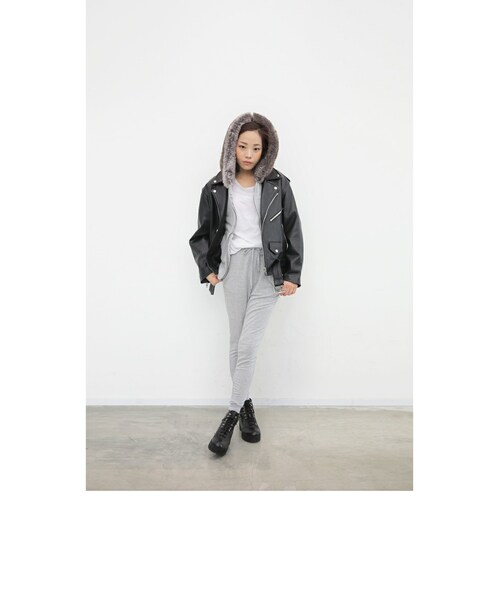 STYLENANDA（スタイルナンダ）の「ボーイフィットライダースジャケット（その他・レディース・ブラック・FRE）」の9枚目の写真