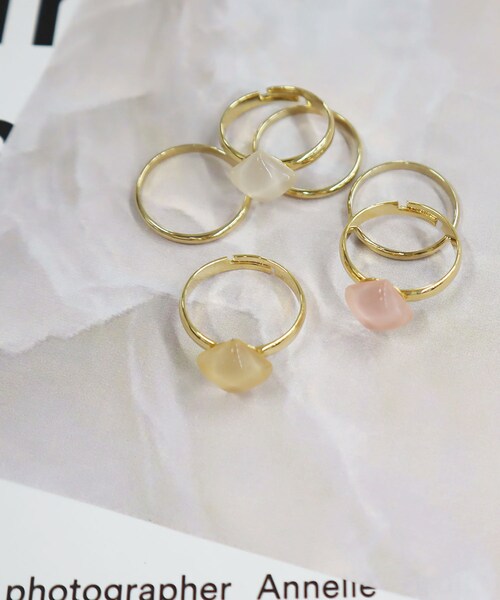 Lattice（Lattice）の「アクリルストーンリング(2個セット)（リング・レディース・イエロー/アイボリー/ピンク・0）」の2枚目の写真