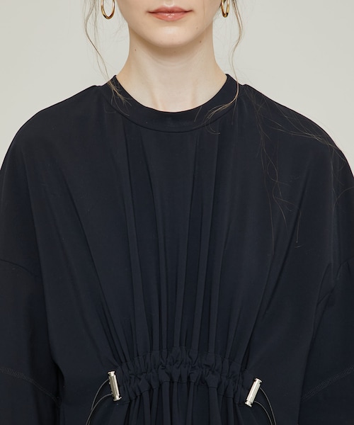 UJOH(ウジョー)の「ドローコードドレス (U781-T12-009)(ワンピース/ドレス・レディース・BLACK・2)」の6枚目の写真