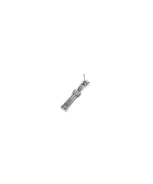 CODY SANDERSON（コディサンダーソン）の「Triple Arrow Star Earring