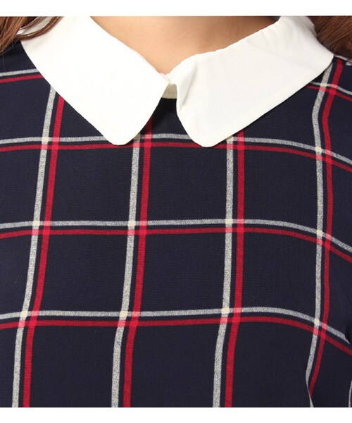 PAGEBOY(ページボーイ)の「柄×無地コンビ長袖プルオーバー(トップス・レディース・ホワイト系/チャコール系/ブラック系/レッド系/イエロー系/ネイビー系)」の14枚目の写真