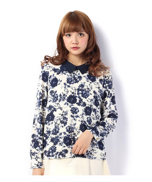 PAGEBOY(ページボーイ)の「柄×無地コンビ長袖プルオーバー(トップス・レディース・ホワイト系/チャコール系/ブラック系/レッド系/イエロー系/ネイビー系)」の5枚目の写真