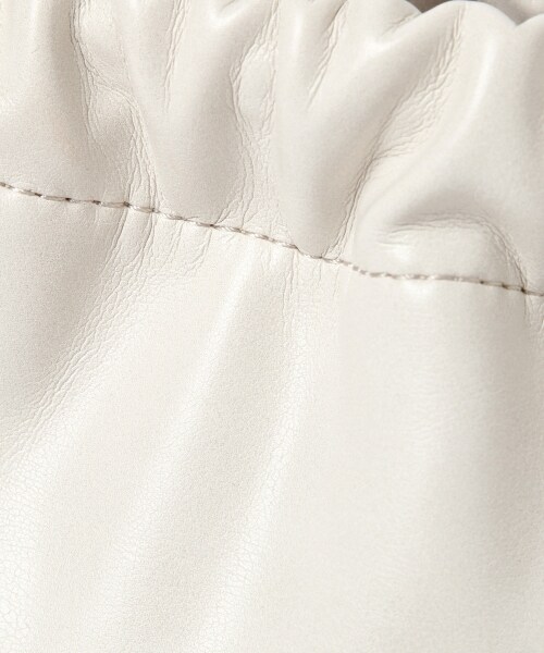 PAGEBOY（ページボーイ）の「【PAGEBOYLIM】レザーキンチャクバック【WEB先行予約アイテム】（バッグ・レディース・ブラック/オフホワイト・なし）」の17枚目の写真