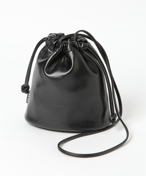 PAGEBOY（ページボーイ）の「【PAGEBOYLIM】レザーキンチャクバック【WEB先行予約アイテム】（バッグ・レディース・ブラック/オフホワイト・なし）」の4枚目の写真