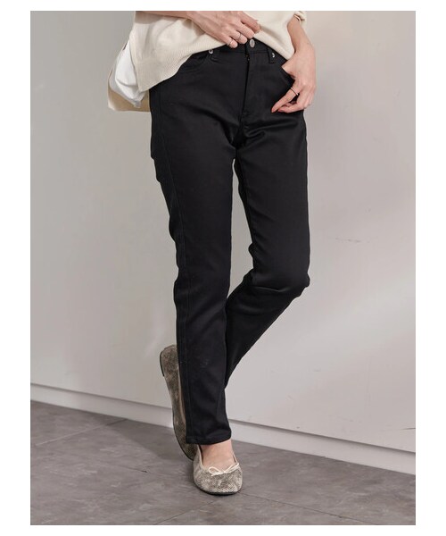 earth music&ecology(アースミュージックアンドエコロジー)の「<WEB限定大きな・小さなサイズ>スキスキスキニー(BK)(パンツ・ブラック・XS/XL)」の2枚目の写真