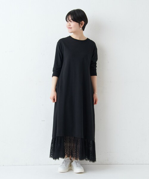 BEARDSLEY(ビアズリー)の「《2/17(水)12:00 予約販売スタート》裾レースカットワンピース(ワンピース・レディース・ホワイト/ブラック・F)」の1枚目の写真