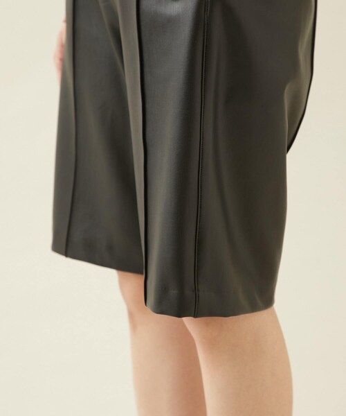 city(シティ)の「レザーコーティングショーツ(パンツ・レディース・BLACK/BROWN・1/2)」の19枚目の写真