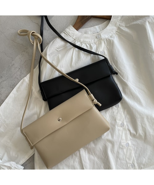 copine（コピン）の「【2021ss】デイリーに使いやすい♪ミニ ショルダーバッグ(2color)【クリックポスト対象商品】（ショルダーバッグ・レディース・ベージュ/ブラック・free）」の2枚目の写真