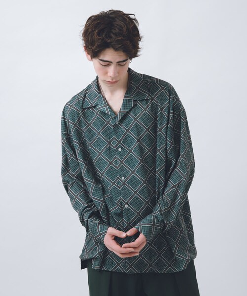 URBAN RESEARCH ID（アーバンリサーチ アイディー）の「URBAN RESEARCH iD オープンカラーバルーンスリーブシャツ（その他・メンズ・ペイズリー/パイソン/小紋・M/L）」の3枚目の写真