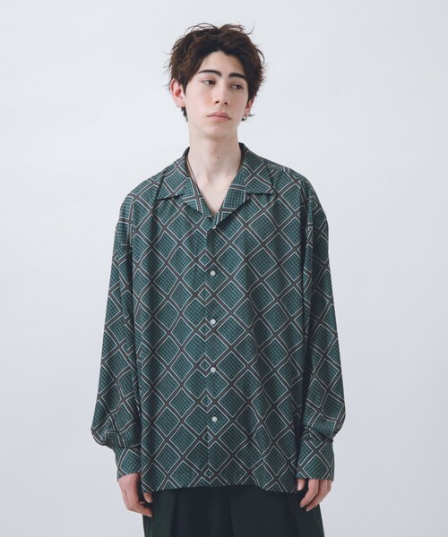 URBAN RESEARCH ID（アーバンリサーチ アイディー）の「URBAN RESEARCH iD オープンカラーバルーンスリーブシャツ（その他・メンズ・ペイズリー/パイソン/小紋・M/L）」の4枚目の写真