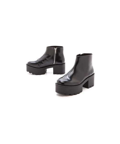 CHEAP MONDAY(チープマンデイ)の「Cheap Monday Tractor High Booties(ブーツ・レディース・Black・40/39/37/36/38)」の4枚目の写真