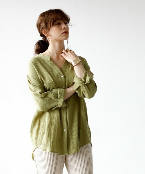 Auntie Rosa Holiday（アンティローザホリデー）の「キーネックダブルガーゼシャツ（シャツ/ブラウス・レディース・ホワイト/ブラック/ブラウン/グリーン/ブルー/パープル/イエロー・FREE）」の4枚目の写真