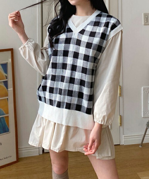 DHOLIC（ディーホリック）の「バックリボンチェックベスト（ベスト・レディース・ピンク/ホワイト/ブラック・ONESIZE）」の2枚目の写真