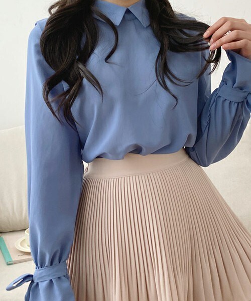 DHOLIC(ディーホリック)の「カラースリーブリボンブラウス(シャツ/ブラウス・レディース・ブルー/ホワイト/ピンク/その他・ONESIZE)」の1枚目の写真