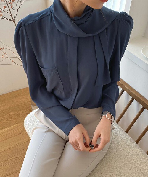 DHOLIC（ディーホリック）の「リボンブラウス（シャツ/ブラウス・レディース・ベージュ/ブルー/ホワイト・ONESIZE）」の3枚目の写真