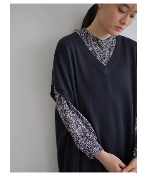 AMERICAN HOLIC（アメリカンホリック）の「【LEE 3月号掲載】Vネックニットワンピース（ワンピース/ドレス・ライトグレー/杢ライトグレー/ネイビー・F）」の5枚目の写真