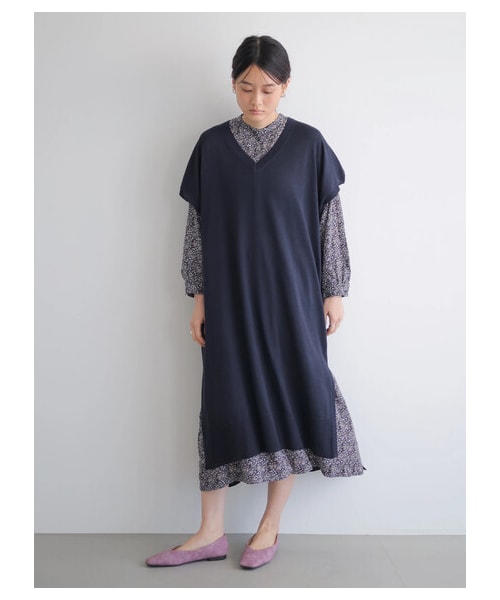 AMERICAN HOLIC（アメリカンホリック）の「【LEE 3月号掲載】Vネックニットワンピース（ワンピース/ドレス・ライトグレー/杢ライトグレー/ネイビー・F）」の2枚目の写真
