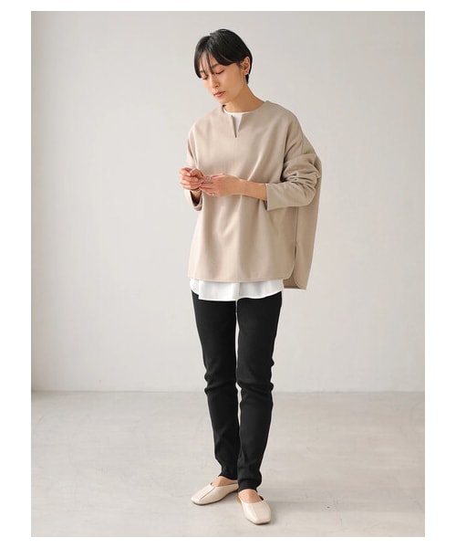 AMERICAN HOLIC（アメリカンホリック）の「キーネックポンチプルオーバー（トップス・アイボリー/チャコールグレー/ライトベージュ・F）」の13枚目の写真