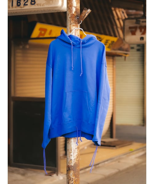 YohKi(ヨウキ)の「"Ghost" sleeve sweat hoodie (BLUE)(パーカー・レディース・BLUE・2/3)」の1枚目の写真