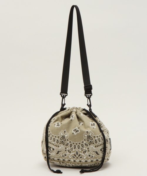 RAGEBLUE（レイジブルー）の「＜2WAY仕様＞別注巾着/ショルダーバッグ（バッグ・ホワイト/ブラック/レッド/ベージュ/ネイビー）」の4枚目の写真