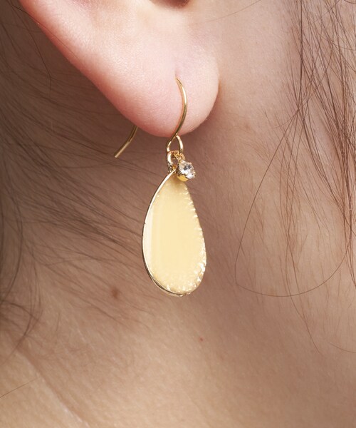 3coins（3coins）の「ドロップエポピアス（ピアス（両耳用）・グレー/イエロー/ピンク/グリーン・0）」の3枚目の写真