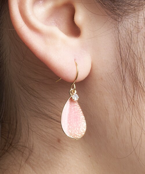 3coins（3coins）の「ドロップエポピアス（ピアス（両耳用）・グレー/イエロー/ピンク/グリーン・0）」の4枚目の写真