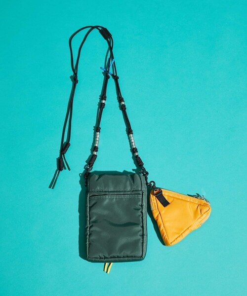 TOGA PULLA（トーガ　プルラ）の「ダブルミニバッグ TOGA×PORTERTC11-AG503（バッグ・レディース・BLACK/BEIGE/KHAKI/BLUE・メイン/サブ）」の11枚目の写真