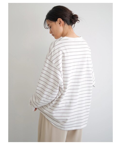 AMERICAN HOLIC(アメリカンホリック)の「コクーンカットBIGプルオーバー(トップス・オフホワイト/ライトグレー/チャコールグレー/サックスブルー/ボーダーネイビー/ボーダーグレー・F)」の3枚目の写真