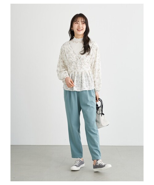 earth music&ecology(アースミュージックアンドエコロジー)の「CONVERSE×earthALLSTAR LIGHT OX(シューズ・グレー/ピンク/オリーブ・5cm/23cm/24cm)」の5枚目の写真