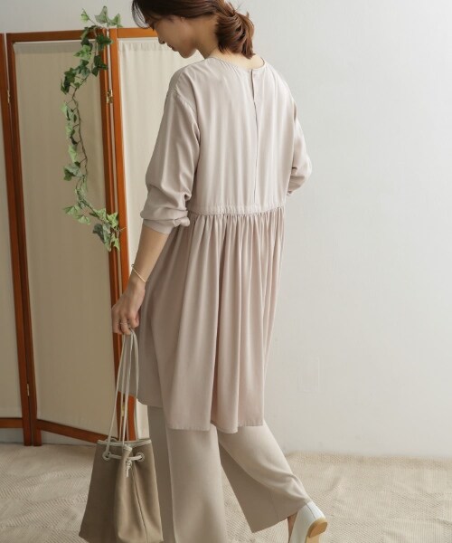 URBAN RESEARCH DOORS(アーバンリサーチドアーズ)の「腰部碎褶中長版洋裝(ワンピース/ドレス・レディース・淺膚色/黑色・one)」の16枚目の写真