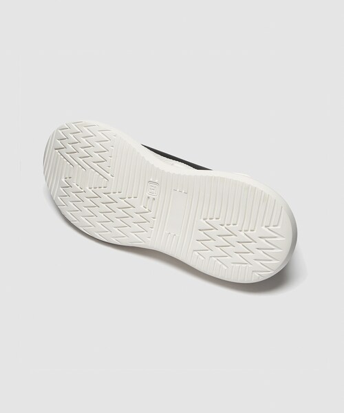 VANQUISH（ヴァンキッシュ）の「OVER SOLE LEATHER PATTERN SNEAKERS（シューズ・ホワイト/ブラック・1/2）」の5枚目の写真