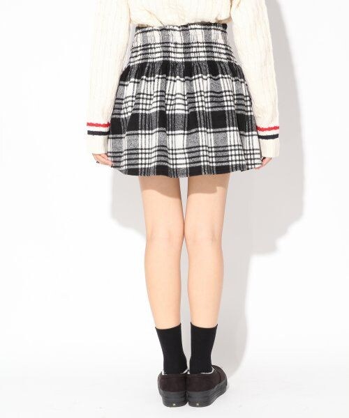 repipi armario（レピピ アルマリオ）の「シャギーチェックスカート（スカート・レディース・ホワイト/イエロー/ブルー・ＸＳ/Ｓ/Ｍ）」の6枚目の写真