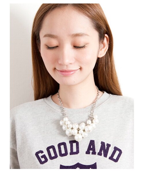 Green Parks fuuwa（グリーンパークスフーワ）の「・パールボリュームネックレス（ネックレス・シルバー/ゴールド・F）」の6枚目の写真