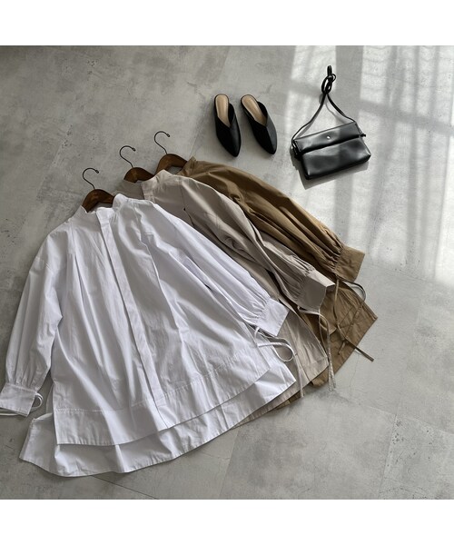 copine（コピン）の「たっぷりギャザー！袖リボンタイプライターオーバーサイズシャツ(3color)【クリックポスト対象商品】（シャツ/ブラウス・レディース・ホワイト/グレー/ブラウン・ワンサイズ）」の3枚目の写真