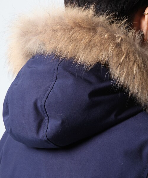 VANQUISH（ヴァンキッシュ）の「[先行予約]ダウンフード付きハーフ