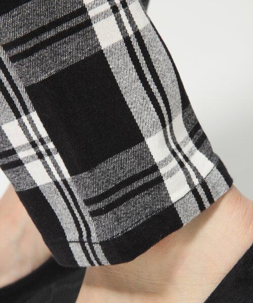 LEPSIM（レプシィム）の「ストレッチチェックスリムパンツ（パンツ・レディース・ブラック/グリーン/ネイビー・Ｓ/Ｍ/Ｌ）」の12枚目の写真