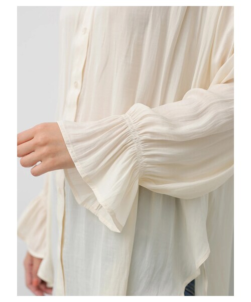 AMERICAN HOLIC（アメリカンホリック）の「キャンディースリーブとろみブラウス（トップス・アイボリー/ベージュ/イエロー・F）」の7枚目の写真