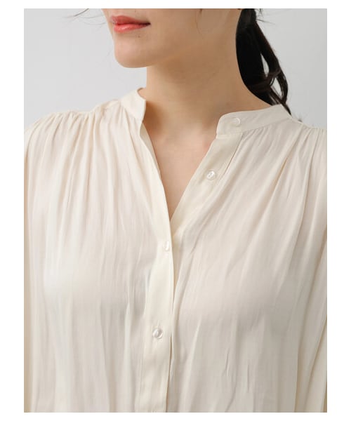 AMERICAN HOLIC（アメリカンホリック）の「キャンディースリーブとろみブラウス（トップス・アイボリー/ベージュ/イエロー・F）」の5枚目の写真