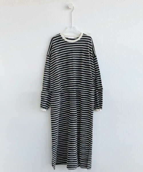 DHOLIC STYLE（ディーホリックスタイル）の「[hellosweety] ボーダーロングスウェットワンピース（ワンピース・レディース・ホワイト/ブラック・FREE）」の2枚目の写真