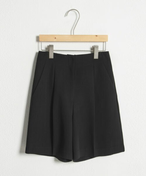 DHOLIC STYLE（ディーホリックスタイル）の「[nain] バックゴムバミューダパンツ（その他パンツ・レディース・グリーン/ブラック・S/M）」の2枚目の写真