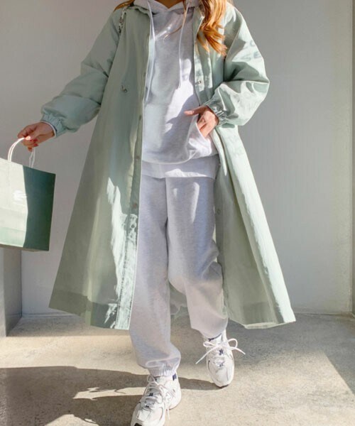 DHOLIC STYLE（ディーホリックスタイル）の「[ontheriver] ドローコードロングジャンパー（その他アウター・レディース・ベージュ/グリーン・FREE）」の2枚目の写真