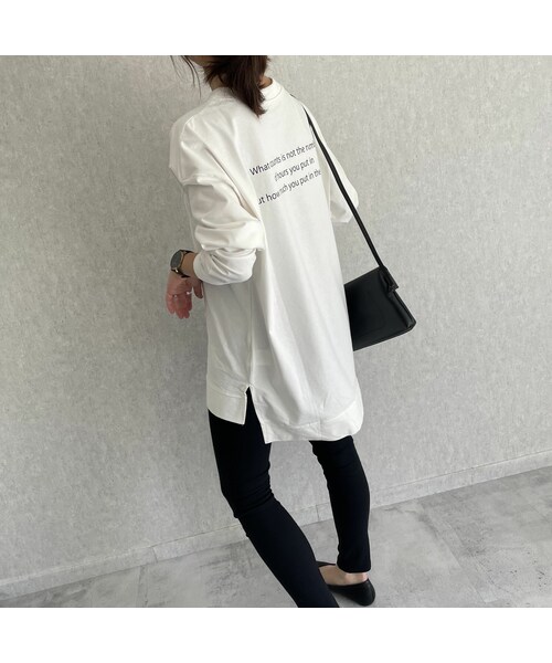 copine(コピン)の「バックロング&サイドスリットデザイン!バックロゴロンT(4color)(Tシャツ/カットソー・レディース・ホワイト/ベージュ/パープル/ブラック・ワンサイズ)」の1枚目の写真