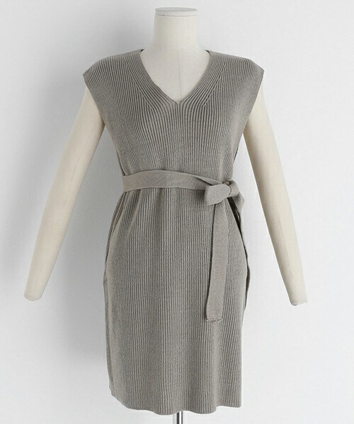 DHOLIC（ディーホリック）の「ストラップ付Vネックニットベスト（ベスト・レディース・グリーン/ホワイト/ブラウン/ブラック・ONESIZE）」の4枚目の写真