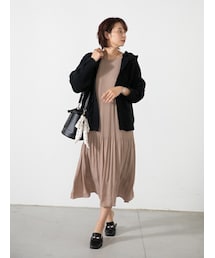 プリーツワンピース(1R05-02208)