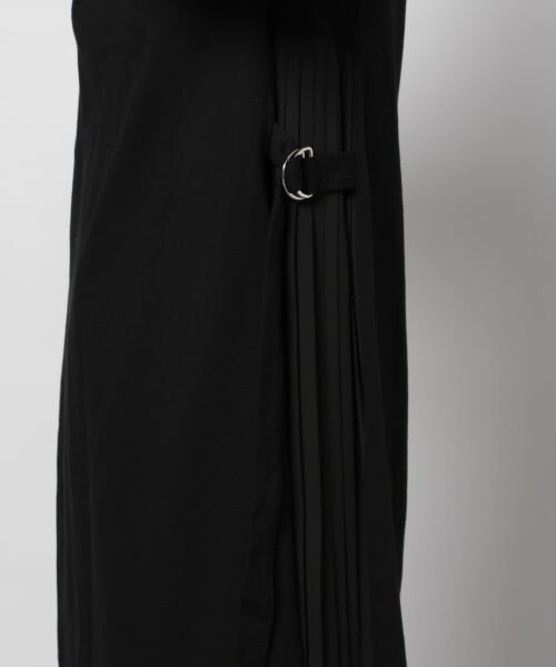 PAGEBOY（ページボーイ）の「【WEB先行予約】サイドプリーツカットワンピース（ワンピース/ドレス・レディース・ブラック×ホワイト/ブラック×ブラック/グレージュ・F）」の21枚目の写真