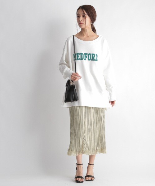 Andemiu(アンデミュウ)の「デザインロゴスウェット(トップス・ホワイト/ネイビー)」の17枚目の写真