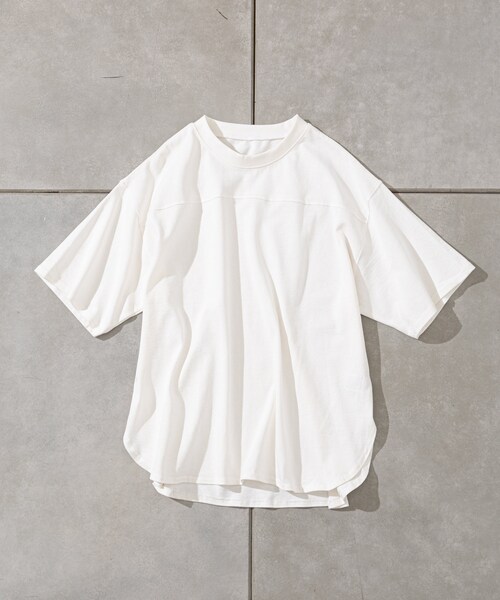 prose verse(プロズヴェール)の「《WEB限定》USコットンラウンドヘムフットボールTシャツ(Tシャツ/カットソー・レディース・オフホワイト/グレージュ/パープル/ブラウン/ブラック・FREE)」の4枚目の写真