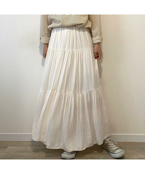 KALENO(カレノ)の「chiffon tiered sk(スカート・レディース・ホワイト・F)」の1枚目の写真